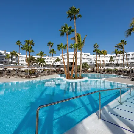 Hotel Riu Paraiso Lanzarote-3